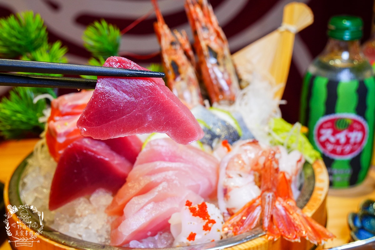 森川丼丼巨蛋店|高雄每逢假日座無虛席的超人氣日本料理店!還有免費霜淇淋可以爽爽吃!