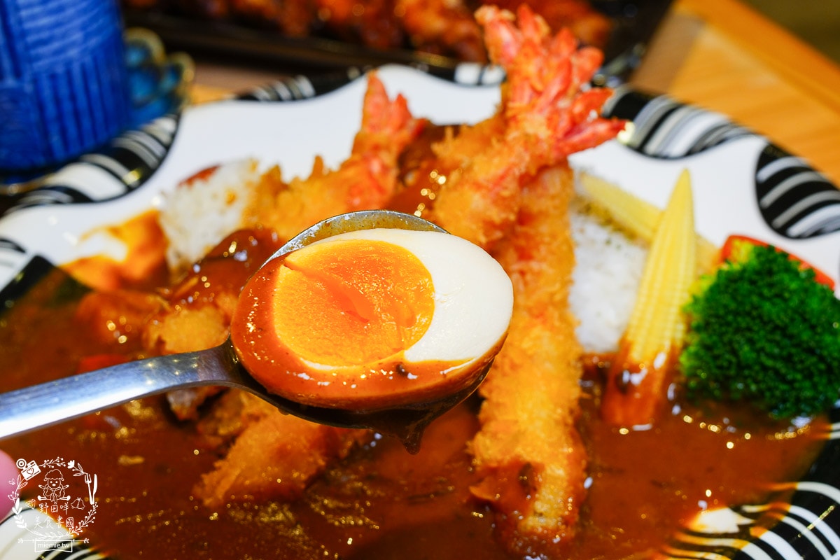 森川丼丼巨蛋店|高雄每逢假日座無虛席的超人氣日本料理店!還有免費霜淇淋可以爽爽吃!