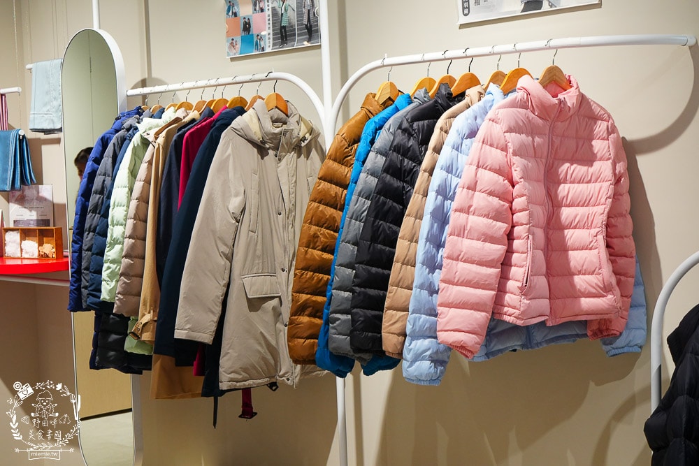 特力家居高雄館週年慶開跑啦!9/28六-11/03日~包羅萬象的寢具+沙發+家電+香氛+桌椅全包!家居慶典滿額抽雲朵按摩椅!