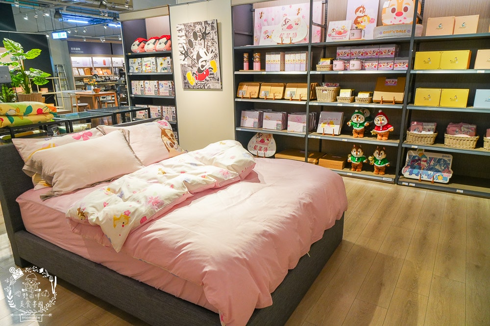 特力家居高雄館週年慶開跑啦!9/28六-11/03日~包羅萬象的寢具+沙發+家電+香氛+桌椅全包!家居慶典滿額抽雲朵按摩椅!