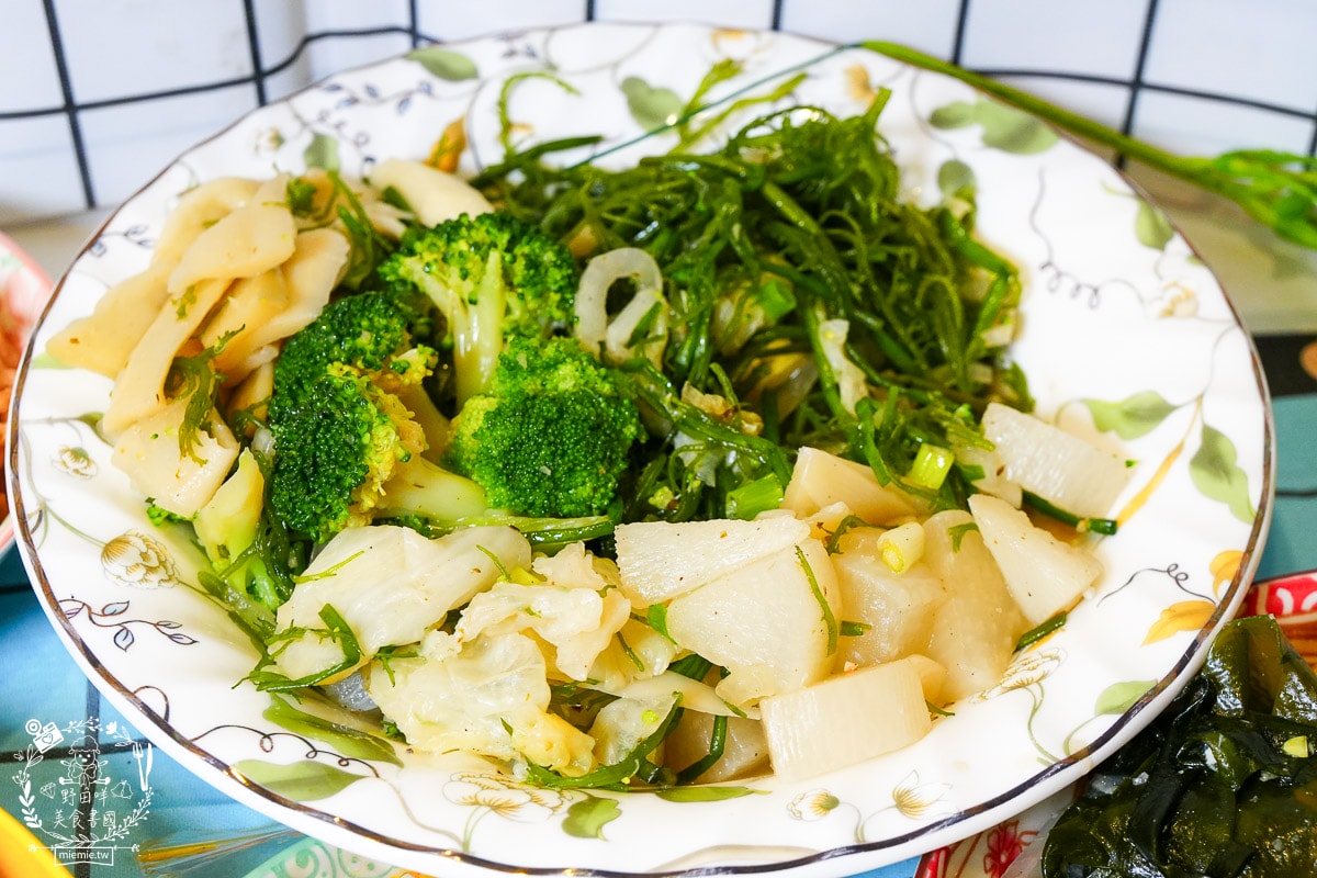 高雄宸邑鹽水雞關東煮|科工館附近的低脂美食!舒肥雞胸肉超級鮮嫩!高雄必吃鹽水雞! - 第34張圖 高雄宸邑鹽水雞關東煮|科工館附近的低脂美食!舒肥雞胸肉超級鮮嫩!高雄必吃鹽水雞!