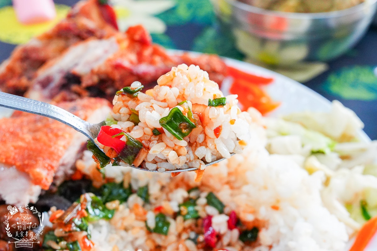 高雄便當推薦|快客利美食|少見的四菜便當店！而且份量超大超有飽足感的高雄便當！