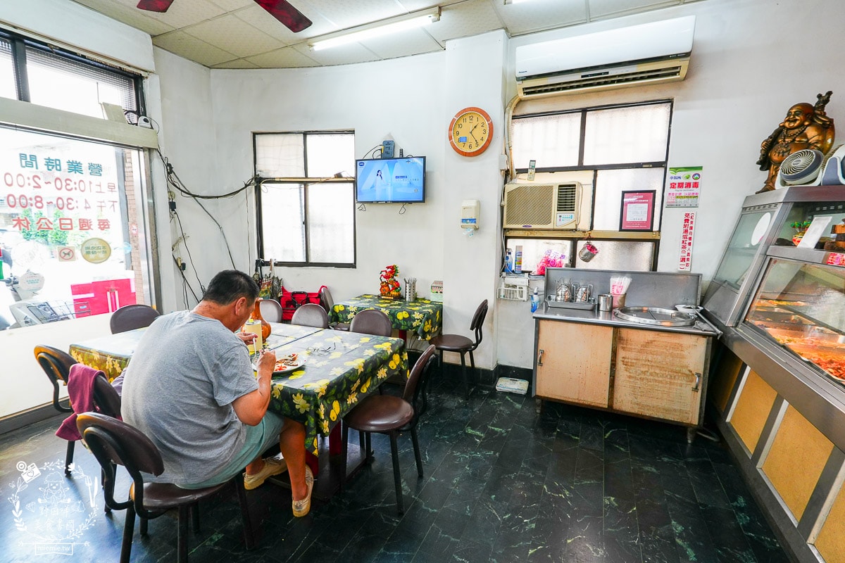 高雄便當推薦|快客利美食|少見的四菜便當店！而且份量超大超有飽足感的高雄便當！