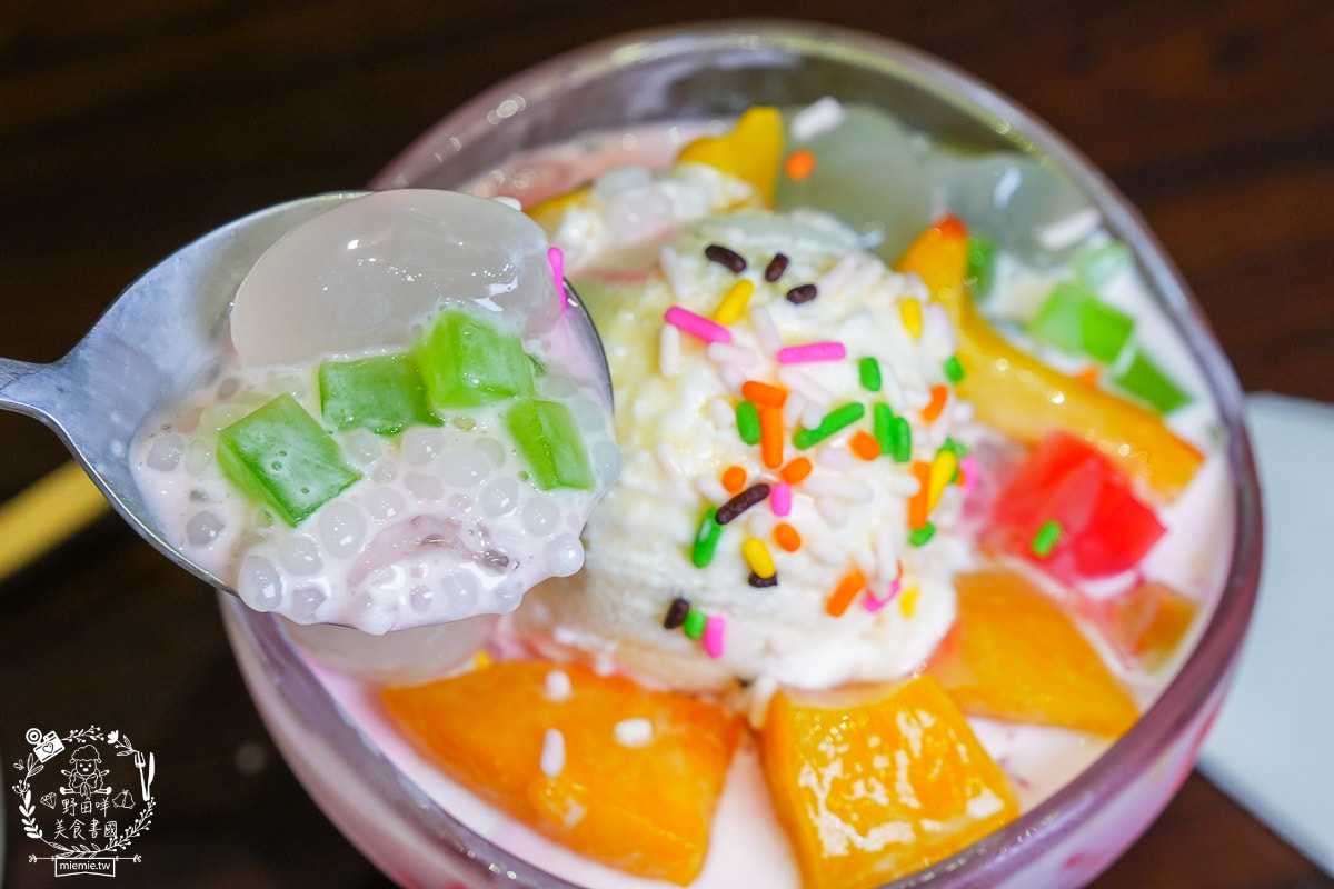 高雄泰式料理[泰來屋泰式料理]岡山捷運附近的人氣泰式美食|可以完全不辣的泰式料理