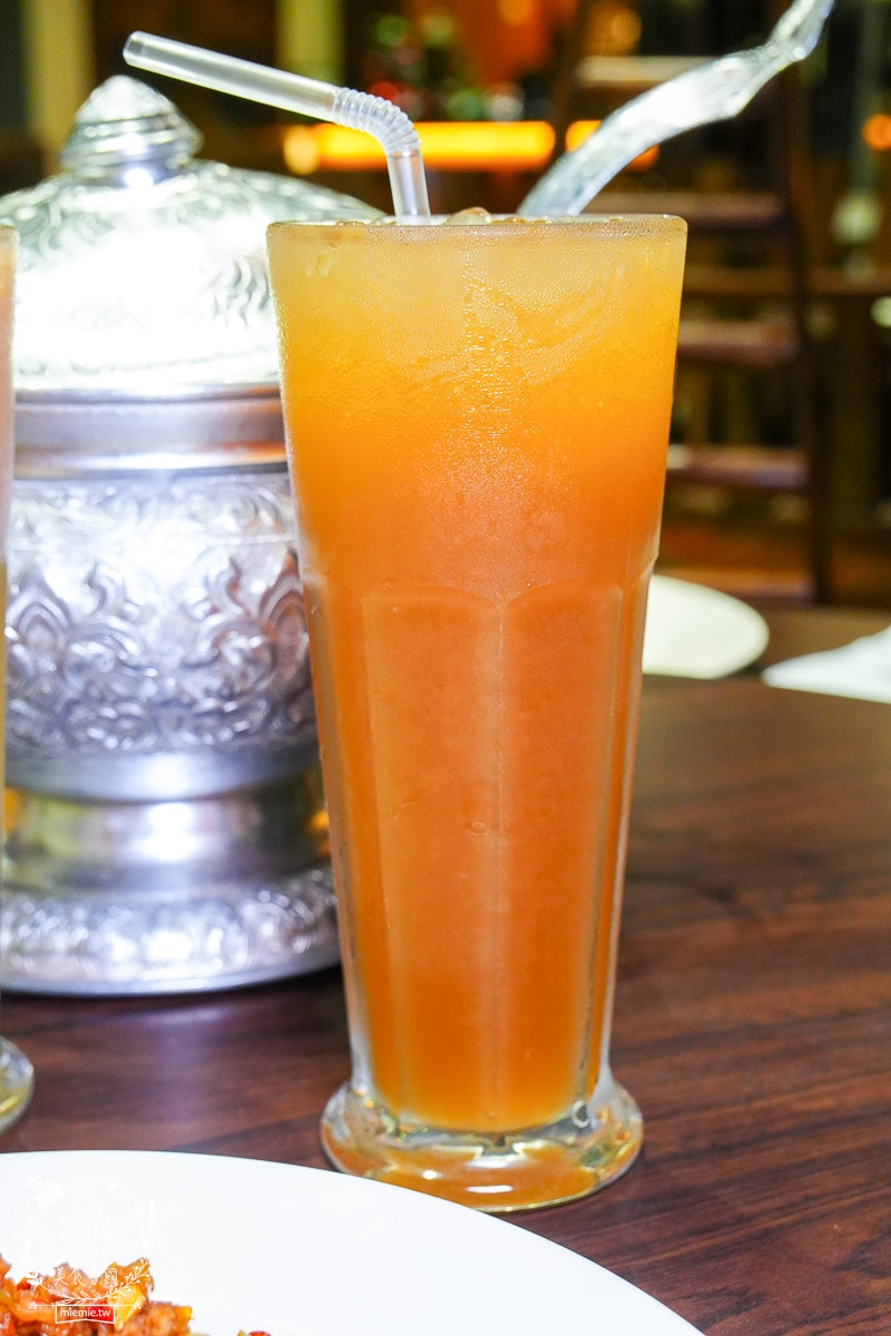 高雄泰式料理[泰來屋泰式料理]岡山捷運附近的人氣泰式美食|可以完全不辣的泰式料理