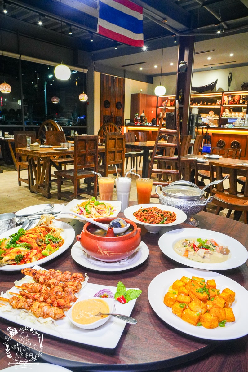高雄泰式料理[泰來屋泰式料理]岡山捷運附近的人氣泰式美食|可以完全不辣的泰式料理