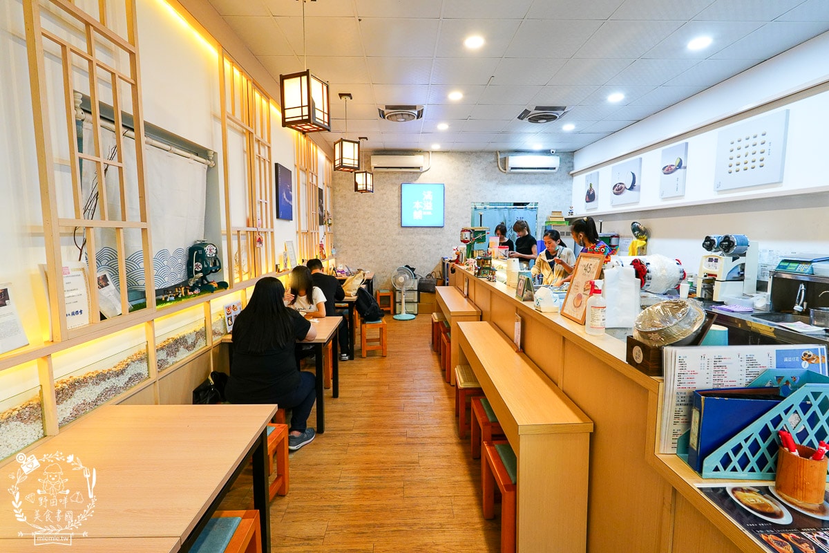 滿溢本舖巨蛋富國店|高雄療癒系甜品冰店!超過50年做豆花的經驗,傳承了三代的匠人精神! - 第5張圖 滿溢本舖巨蛋富國店|高雄療癒系甜品冰店!超過50年做豆花的經驗,傳承了三代的匠人精神!