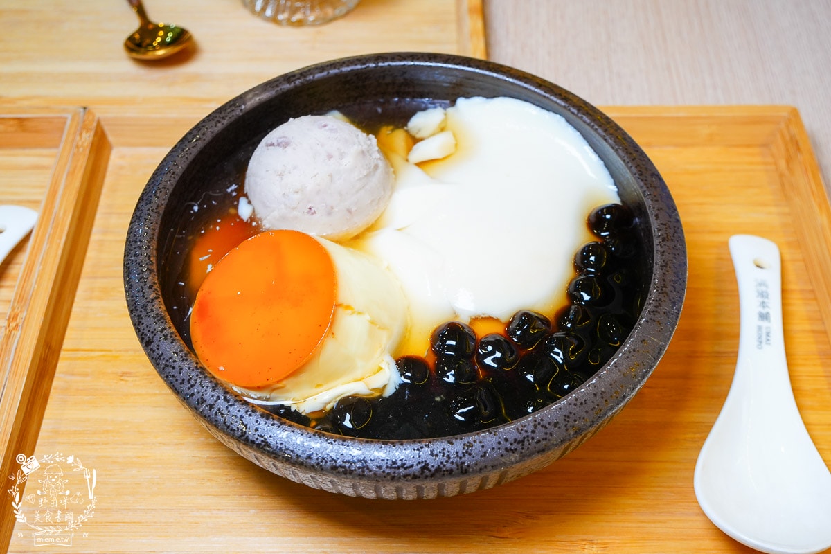 滿溢本舖巨蛋富國店|高雄療癒系甜品冰店!超過50年做豆花的經驗,傳承了三代的匠人精神! - 第23張圖 滿溢本舖巨蛋富國店|高雄療癒系甜品冰店!超過50年做豆花的經驗,傳承了三代的匠人精神!