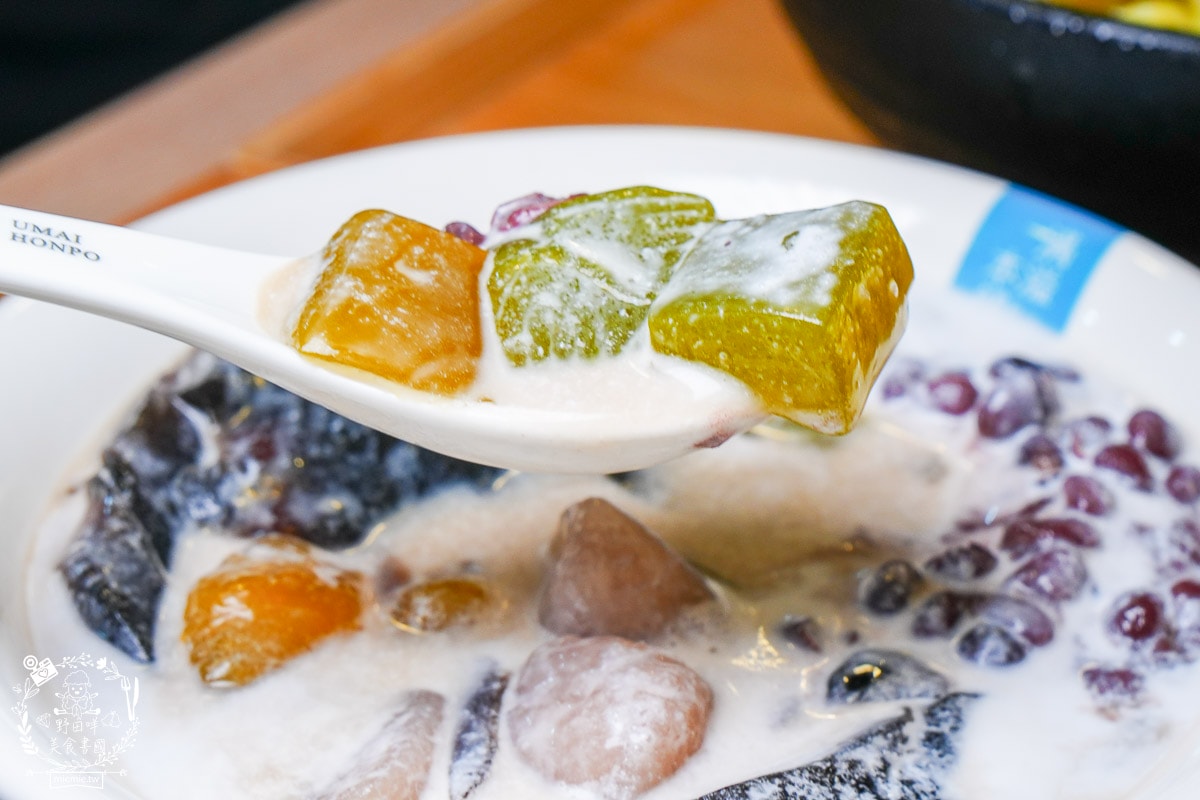 滿溢本舖巨蛋富國店|高雄療癒系甜品冰店!超過50年做豆花的經驗,傳承了三代的匠人精神! - 第32張圖 滿溢本舖巨蛋富國店|高雄療癒系甜品冰店!超過50年做豆花的經驗,傳承了三代的匠人精神!