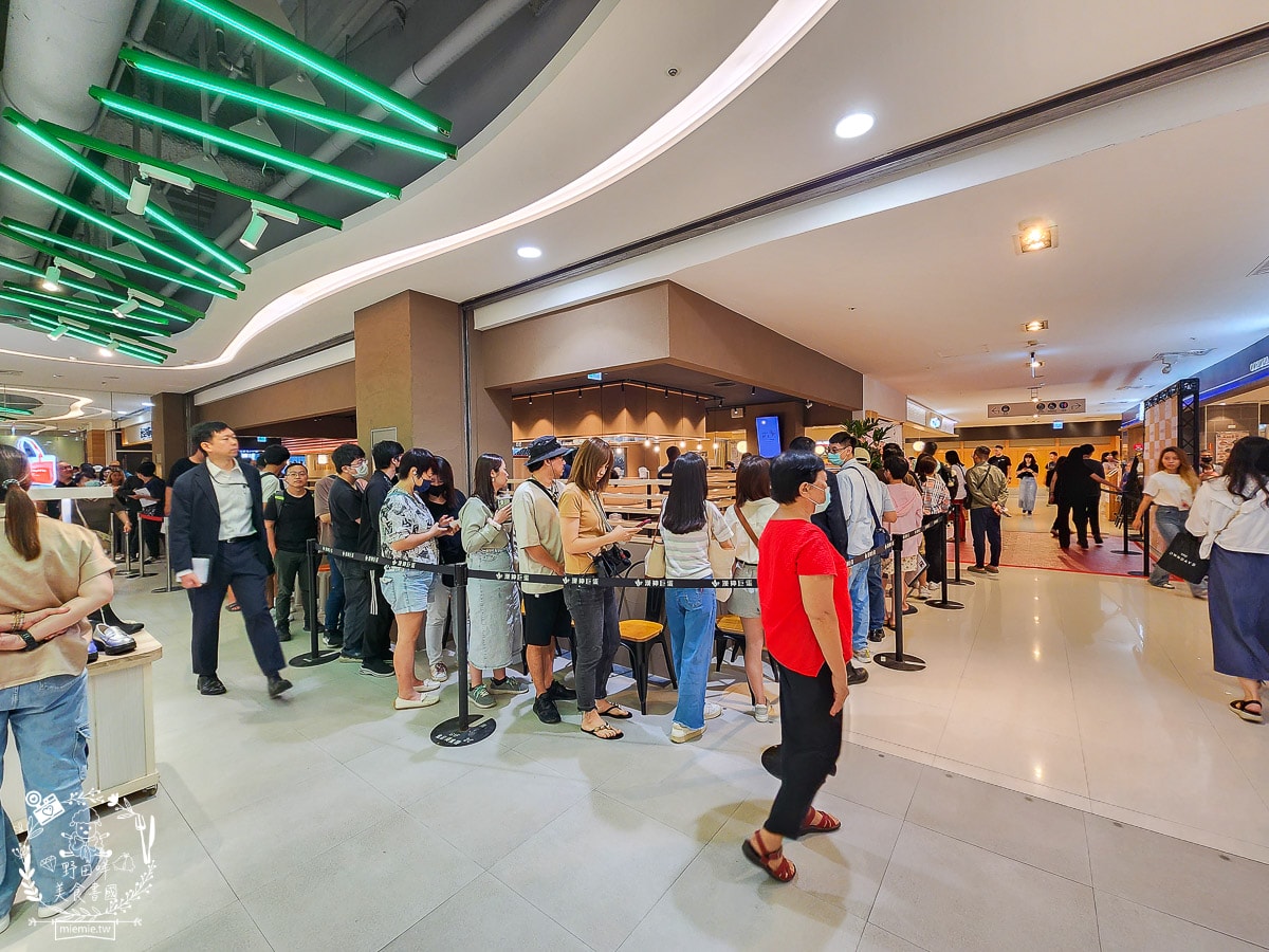 台灣首間神宮寺二層泡雞白湯就在高雄漢神巨蛋!高雄就能吃到名古屋人氣二層泡雞白湯拉麵！