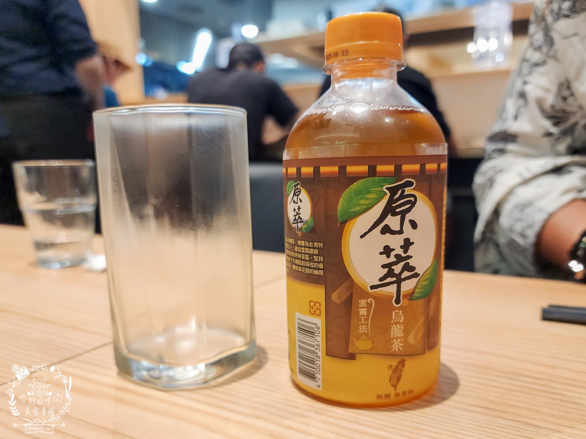 台灣首間神宮寺二層泡雞白湯就在高雄漢神巨蛋!高雄就能吃到名古屋人氣二層泡雞白湯拉麵！