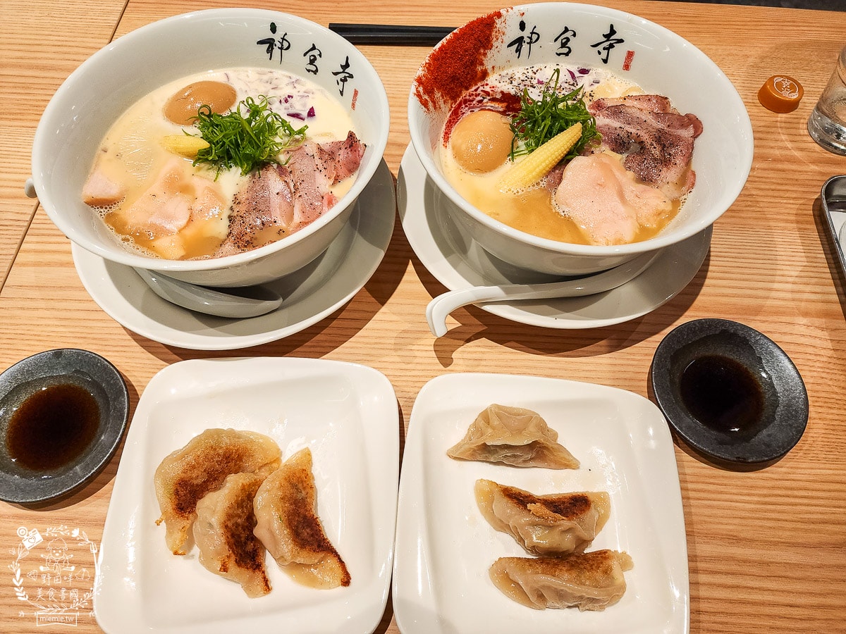台灣首間神宮寺二層泡雞白湯就在高雄漢神巨蛋!高雄就能吃到名古屋人氣二層泡雞白湯拉麵！