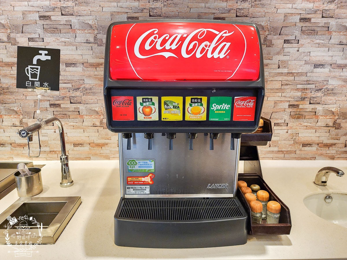 薩莉亞桃園中壢站前店|北部超親民的平價美食!商業午餐超級省!還有飲料吧無限暢飲? - 第6張圖 薩莉亞桃園中壢站前店|北部超親民的平價美食!商業午餐超級省!還有飲料吧無限暢飲?