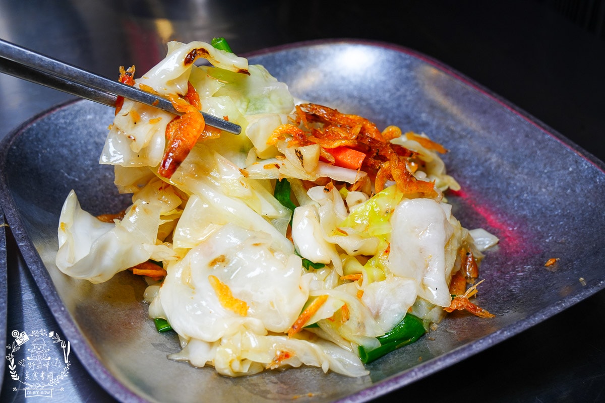 開麻開辣吃到飽｜高雄首創結合乾鍋+快炒+開到凌晨的麻辣鍋吃到飽餐廳｜試營運期間全時段88折