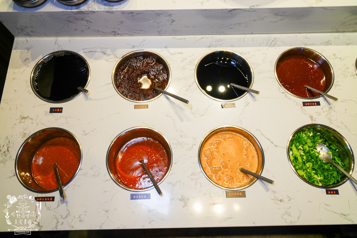 開麻開辣吃到飽｜高雄首創結合乾鍋+快炒+開到凌晨的麻辣鍋吃到飽餐廳｜試營運期間全時段88折