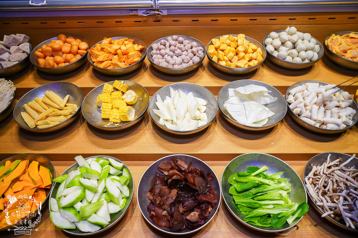 開麻開辣吃到飽｜高雄首創結合乾鍋+快炒+開到凌晨的麻辣鍋吃到飽餐廳｜試營運期間全時段88折