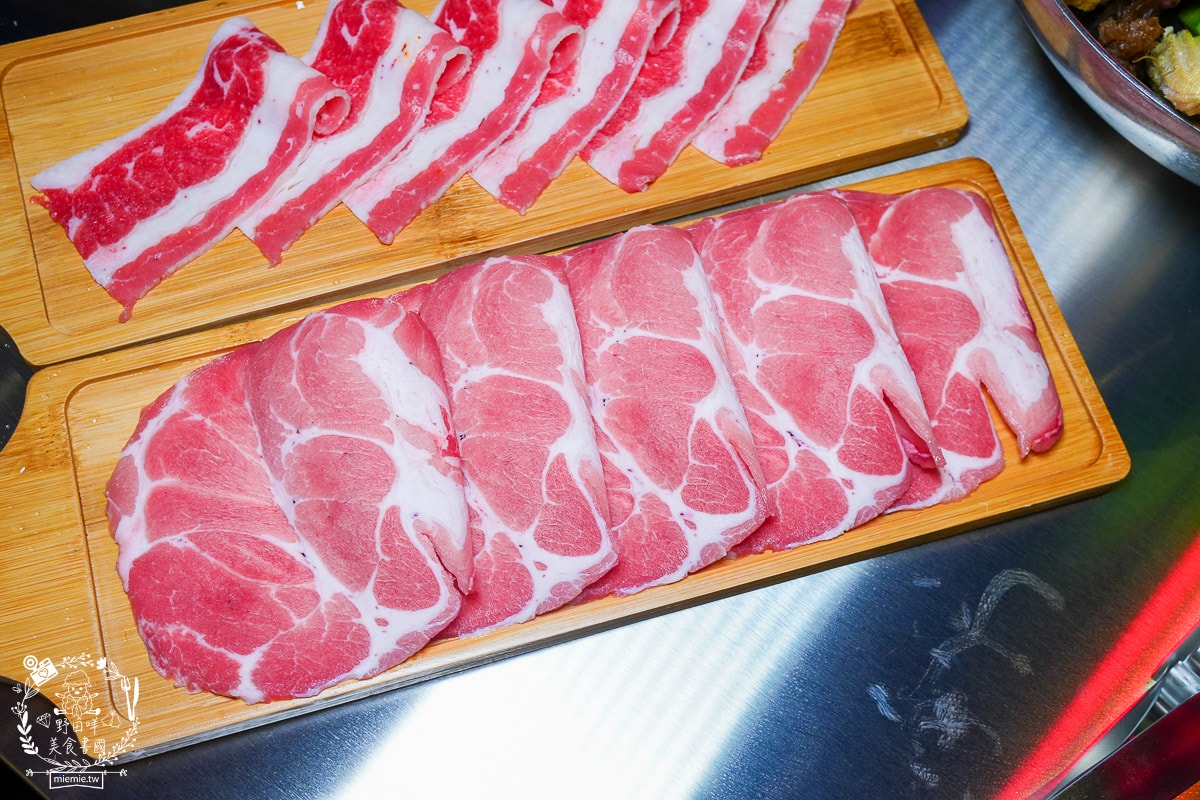 開麻開辣吃到飽｜高雄首創結合乾鍋+快炒+開到凌晨的麻辣鍋吃到飽餐廳｜試營運期間全時段88折