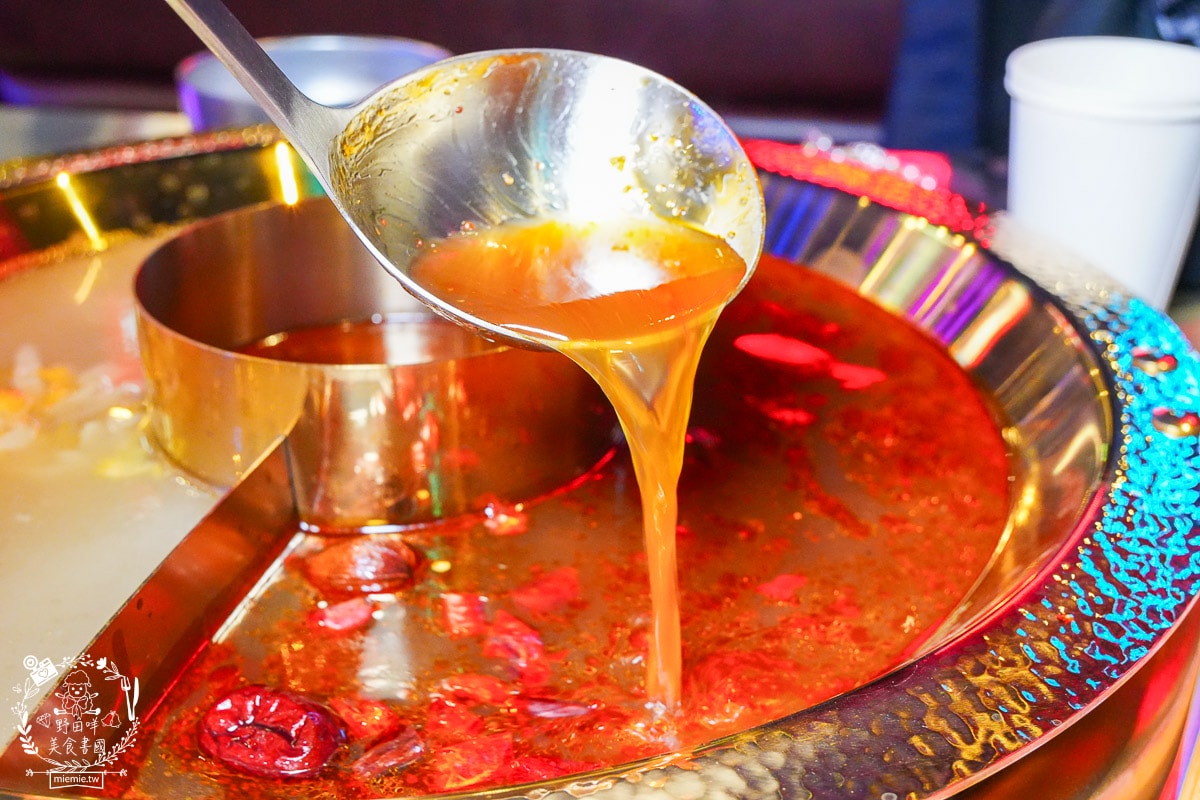 開麻開辣吃到飽｜高雄首創結合乾鍋+快炒+開到凌晨的麻辣鍋吃到飽餐廳｜試營運期間全時段88折