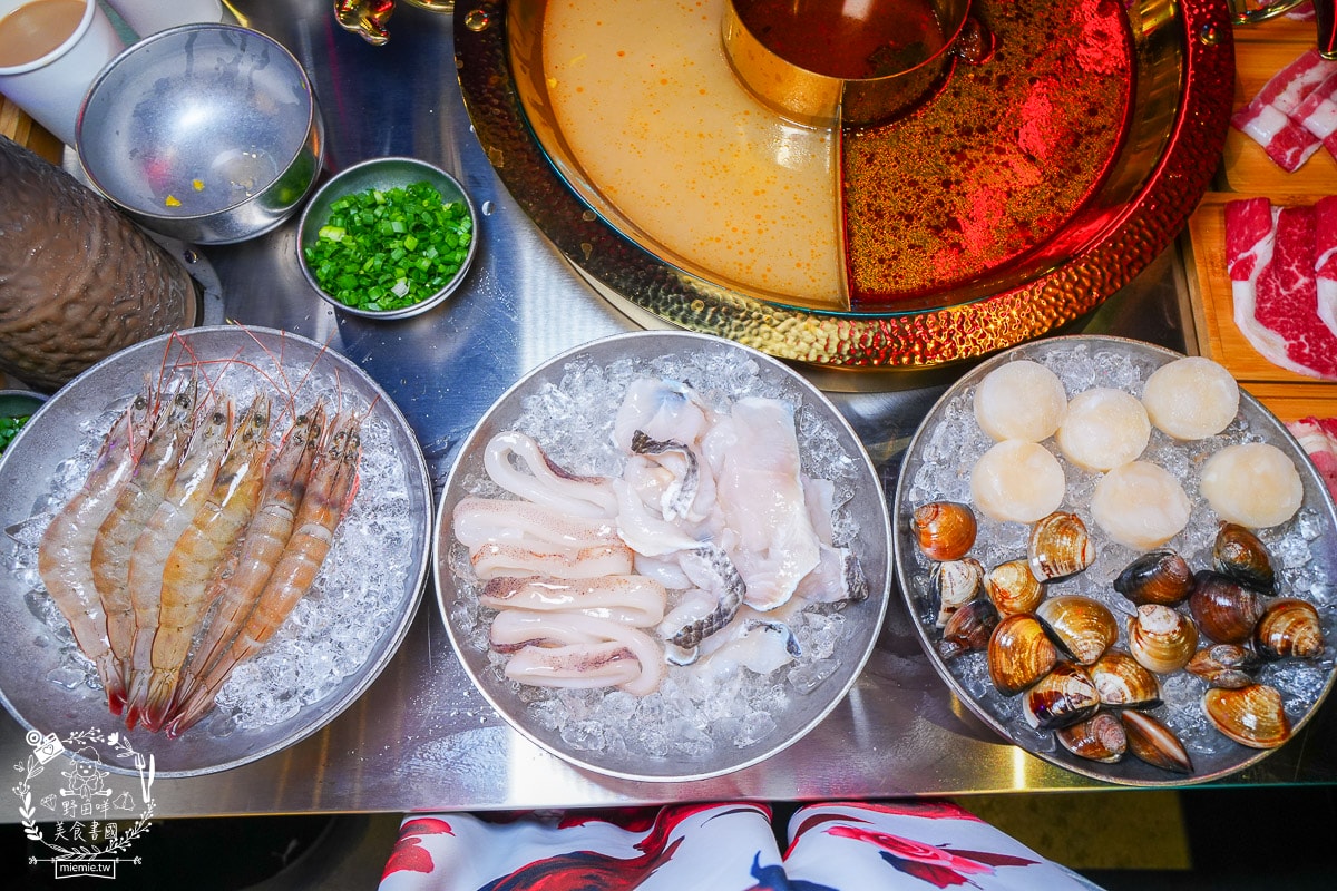 開麻開辣吃到飽｜高雄首創結合乾鍋+快炒+開到凌晨的麻辣鍋吃到飽餐廳｜試營運期間全時段88折