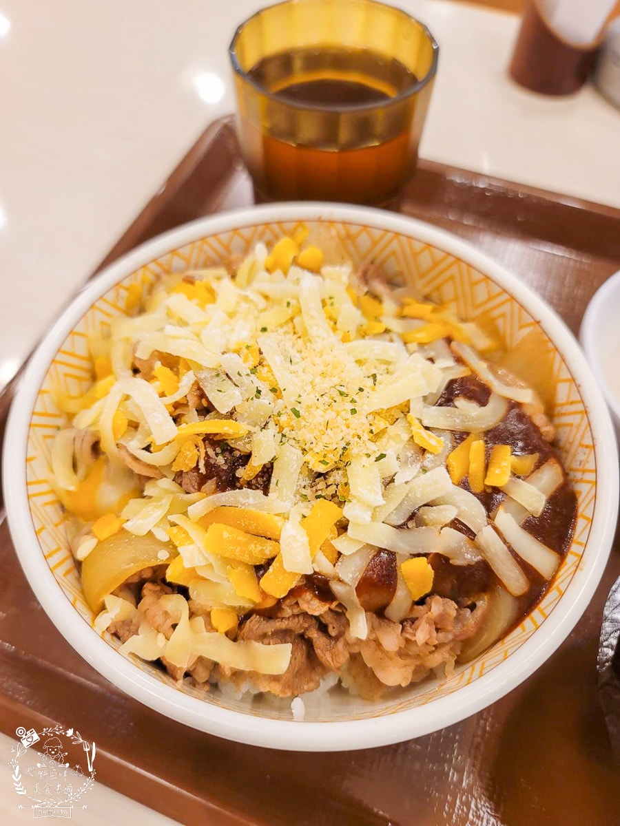 南部第一間すき家 SUKIYA丼飯咖哩在高雄!全台第一間白色系すき家!日本三大連鎖丼飯來高雄囉! - 第34張圖 南部第一間すき家 SUKIYA丼飯咖哩在高雄!全台第一間白色系すき家!日本三大連鎖丼飯來高雄囉!