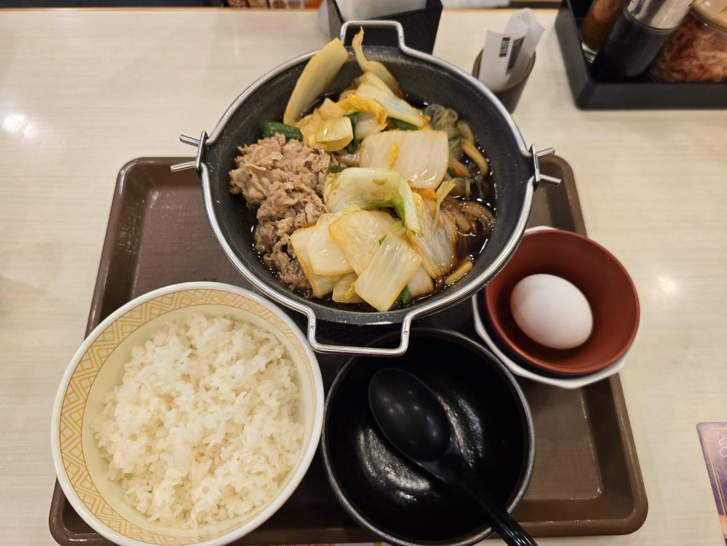 南部第一間すき家 SUKIYA丼飯咖哩在高雄!全台第一間白色系すき家!日本三大連鎖丼飯來高雄囉! - 第28張圖 南部第一間すき家 SUKIYA丼飯咖哩在高雄!全台第一間白色系すき家!日本三大連鎖丼飯來高雄囉!