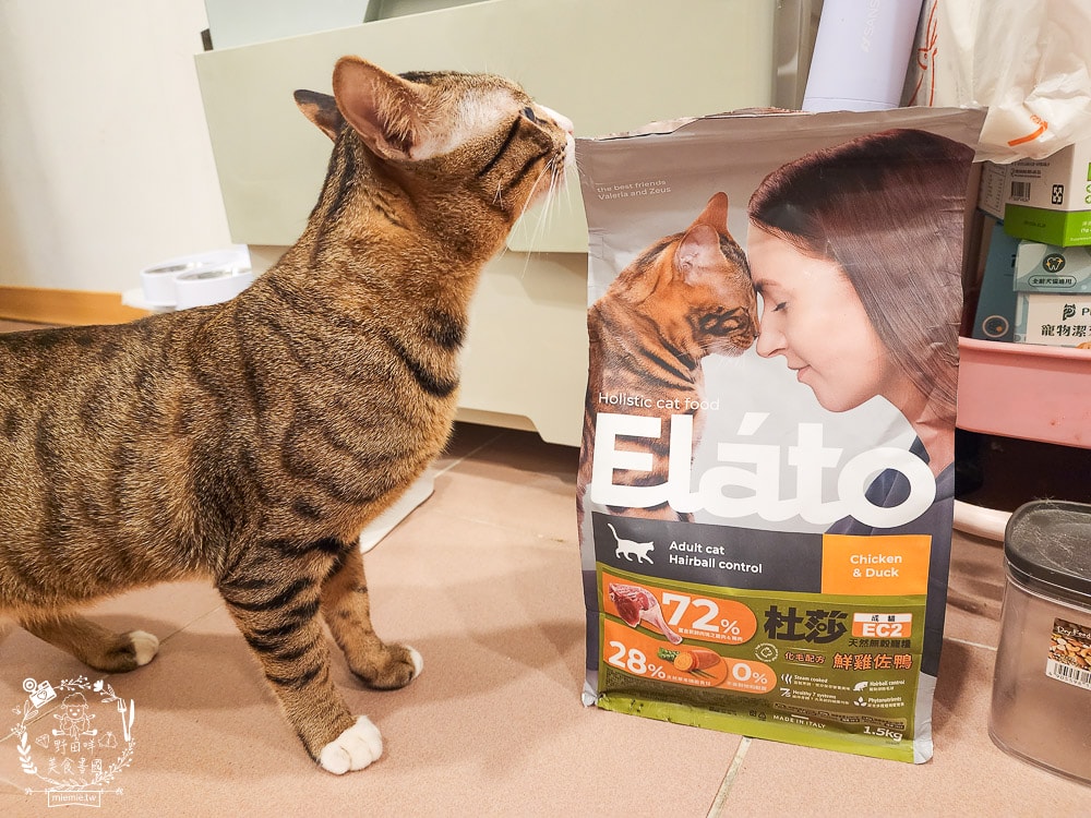 貓咪無穀貓糧推薦[Elato杜莎天然無穀貓糧]含肉量高達73%，碳水只有20.4%營養足夠的無穀乾糧推薦！
