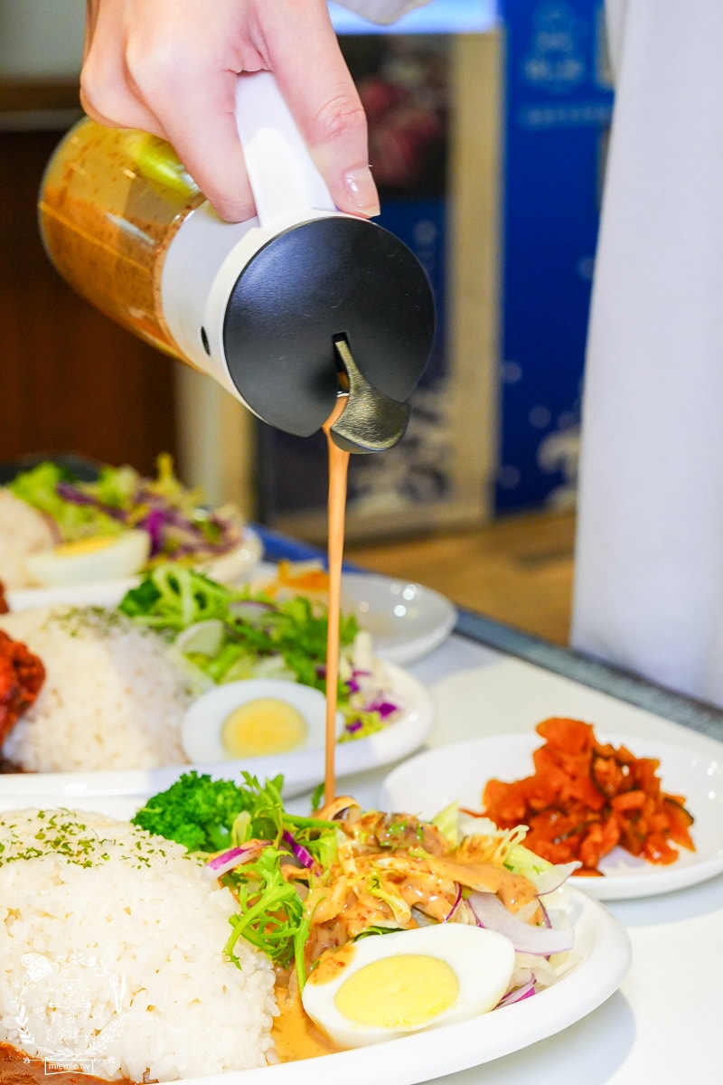 popocurry粕粕咖哩義享店|日本人來台灣開的超人氣咖哩店！超多人氣炸物常常提早完售！