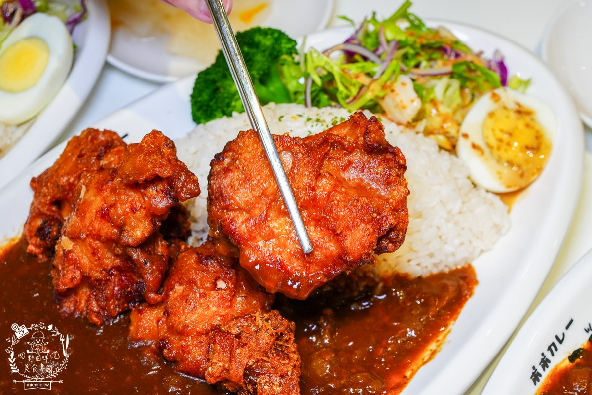 popocurry粕粕咖哩義享店|日本人來台灣開的超人氣咖哩店！超多人氣炸物常常提早完售！