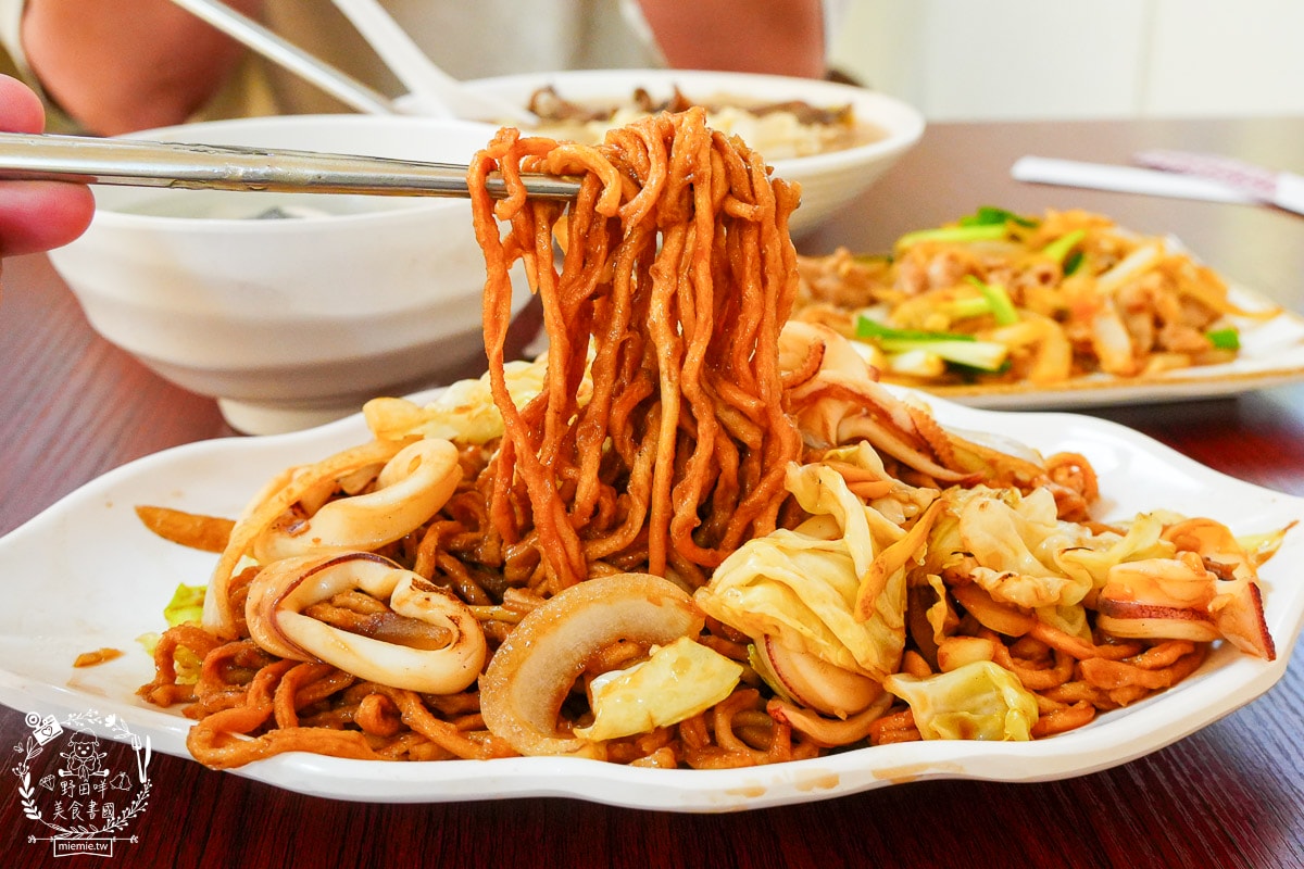 武廟南台鱔魚花枝意麵(光遠店)鳳山新開幕的鱔魚意麵!店面超大還有舒適的內用座位! - 第18張圖 武廟南台鱔魚花枝意麵(光遠店)鳳山新開幕的鱔魚意麵!店面超大還有舒適的內用座位!