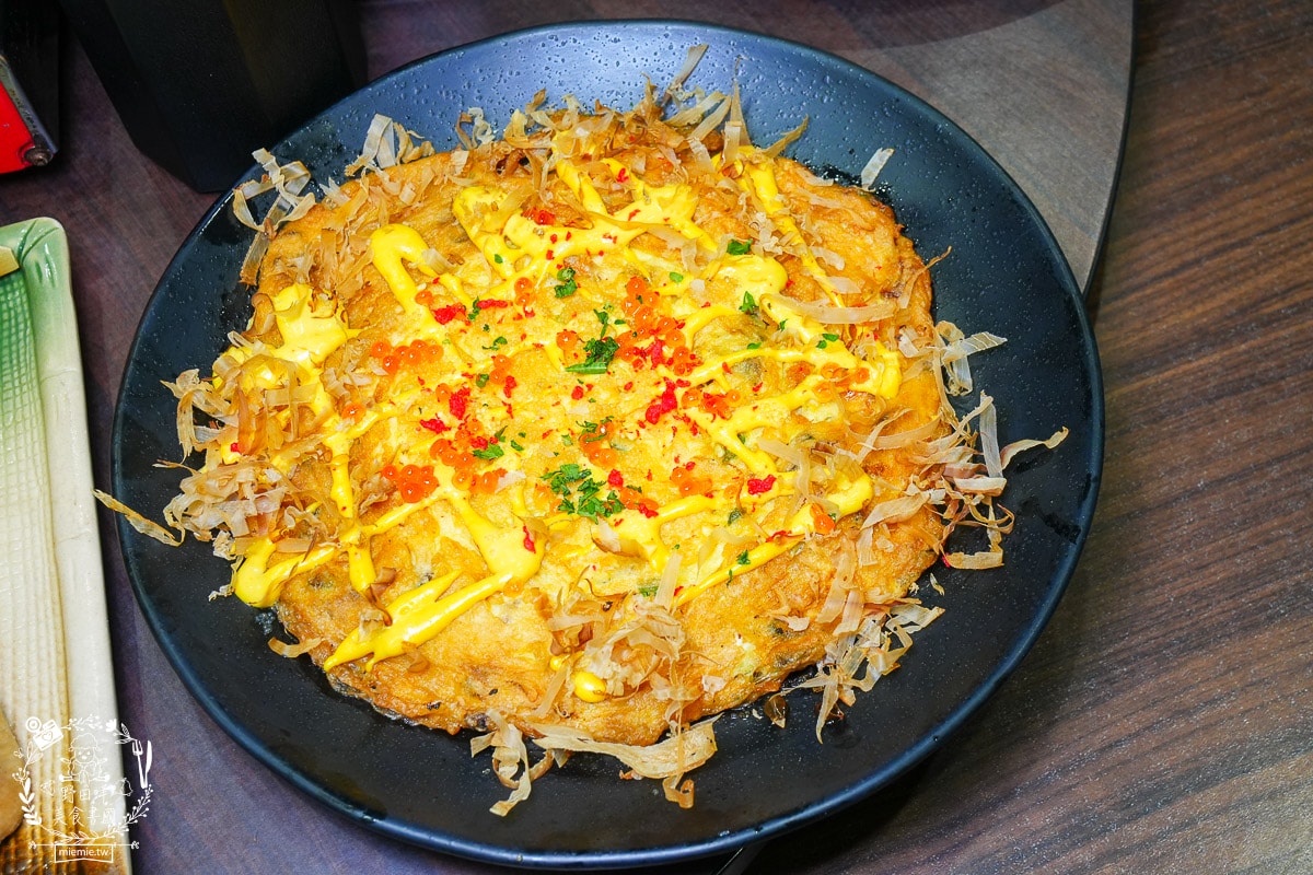 高雄泰國蝦推薦[四兩千金活蝦之家]超寬敞的庭園景觀餐廳！還有適合親子的大型溜滑梯！