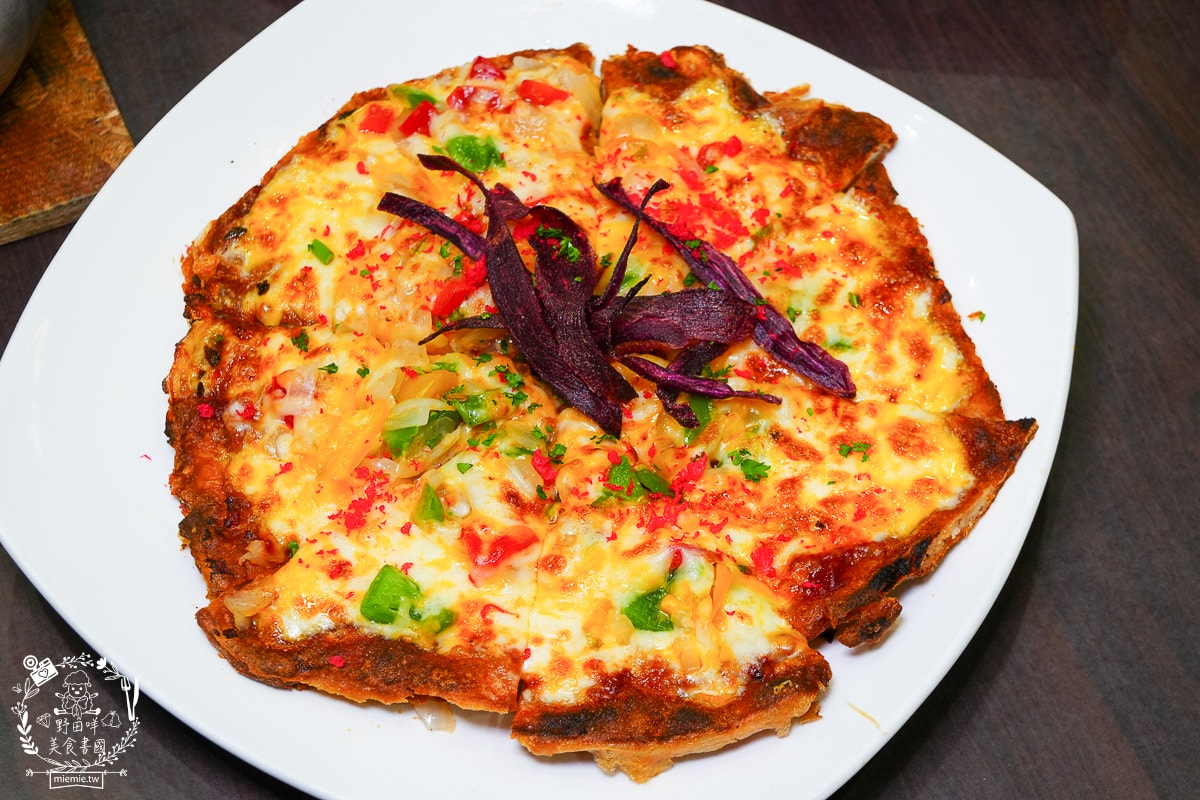 高雄泰國蝦推薦[四兩千金活蝦之家]超寬敞的庭園景觀餐廳！還有適合親子的大型溜滑梯！