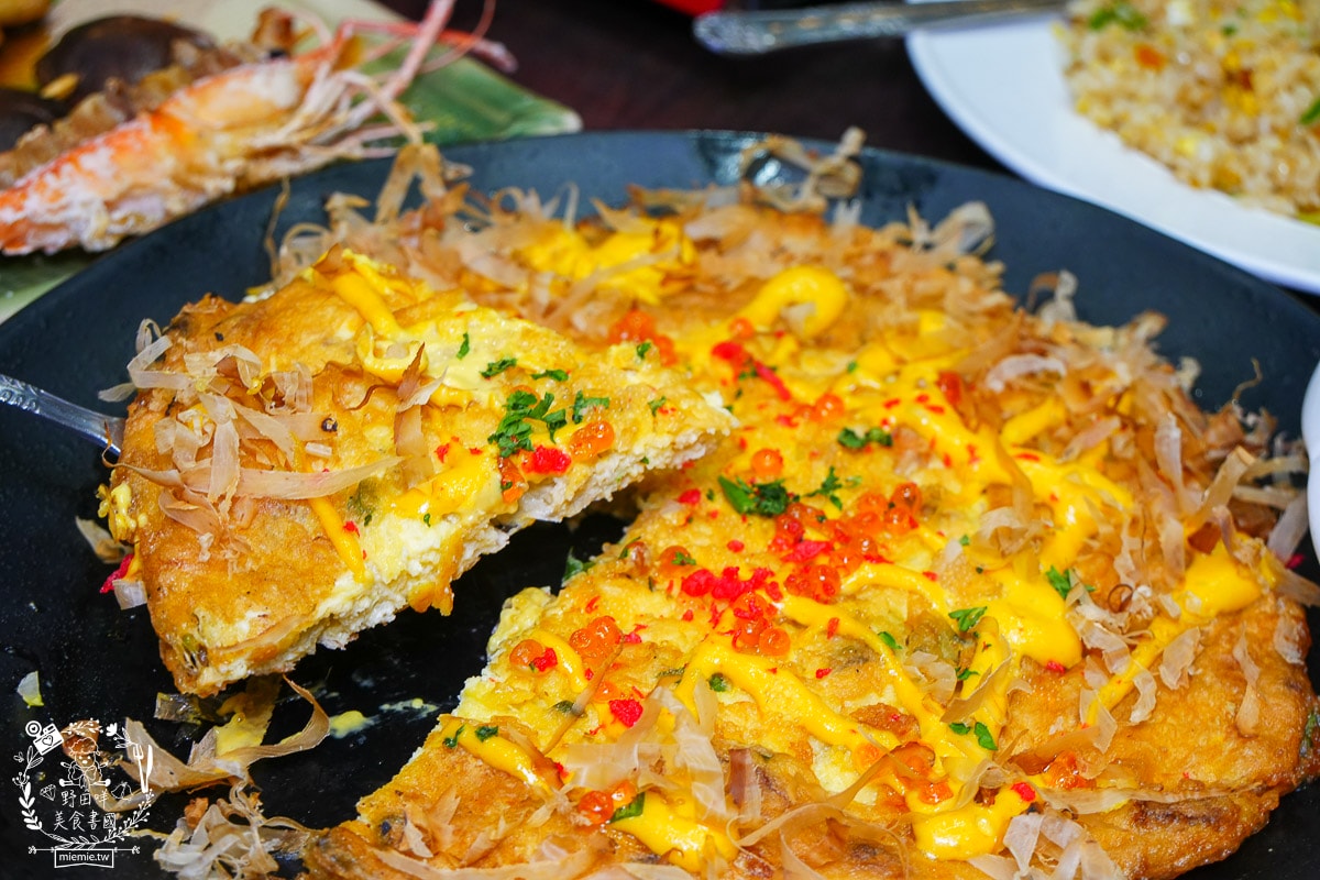 高雄泰國蝦推薦[四兩千金活蝦之家]超寬敞的庭園景觀餐廳！還有適合親子的大型溜滑梯！