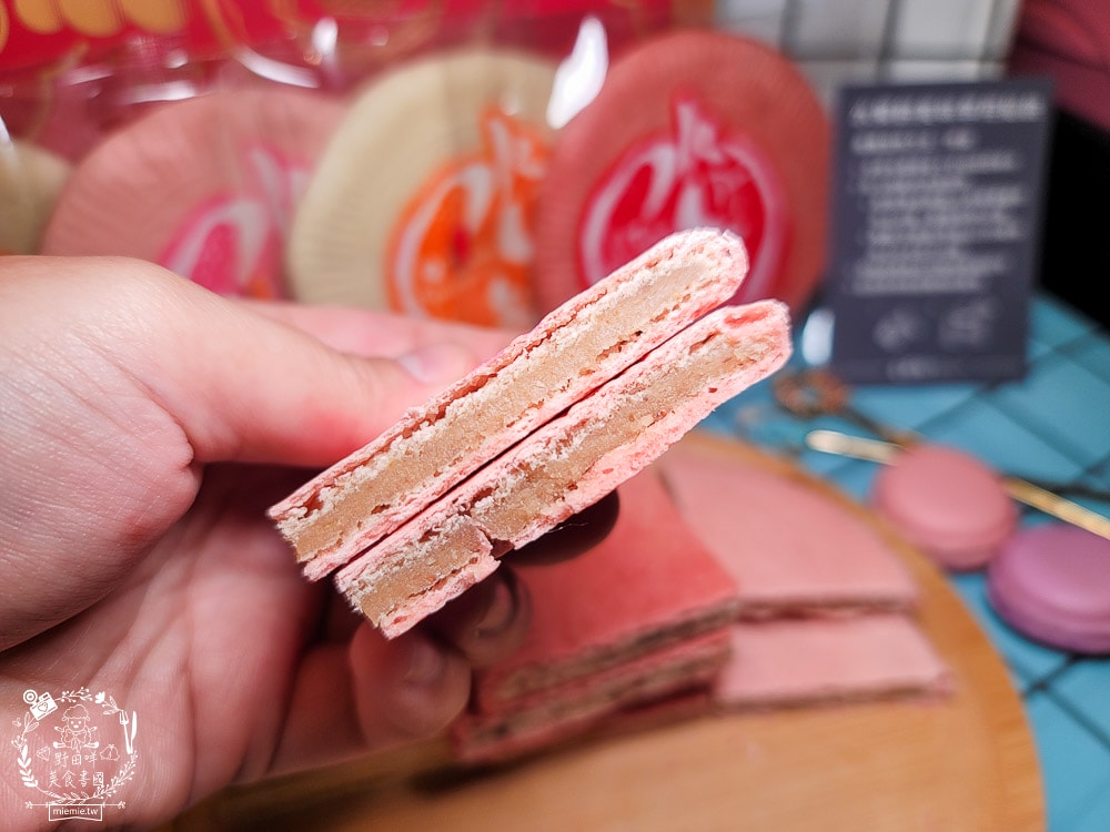 2025春節禮盒推薦[王西勢新春禮盒]多樣繽紛糕餅組合的新春禮盒！水果餅、鳳梨酥與小獅頭御菓燒喜氣洋洋