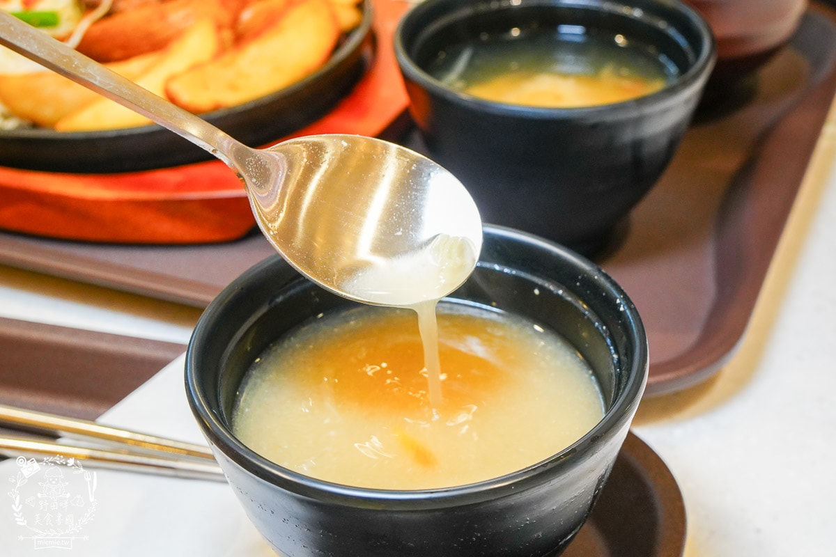 南部首間[肉的長谷川]日本超人氣漢堡排來高雄囉！前50名客人再贈beard papa’s 卡士達千層捲！