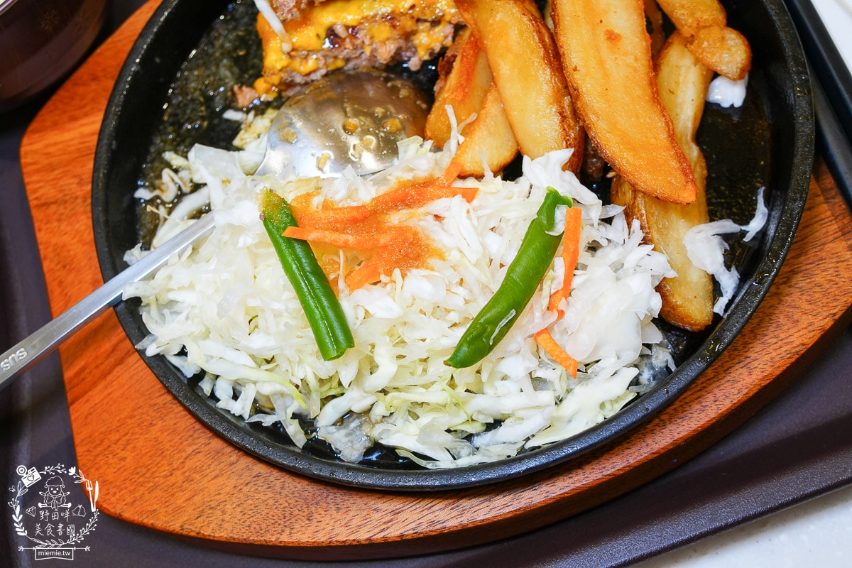 南部首間[肉的長谷川]日本超人氣漢堡排來高雄囉！前50名客人再贈beard papa’s 卡士達千層捲！