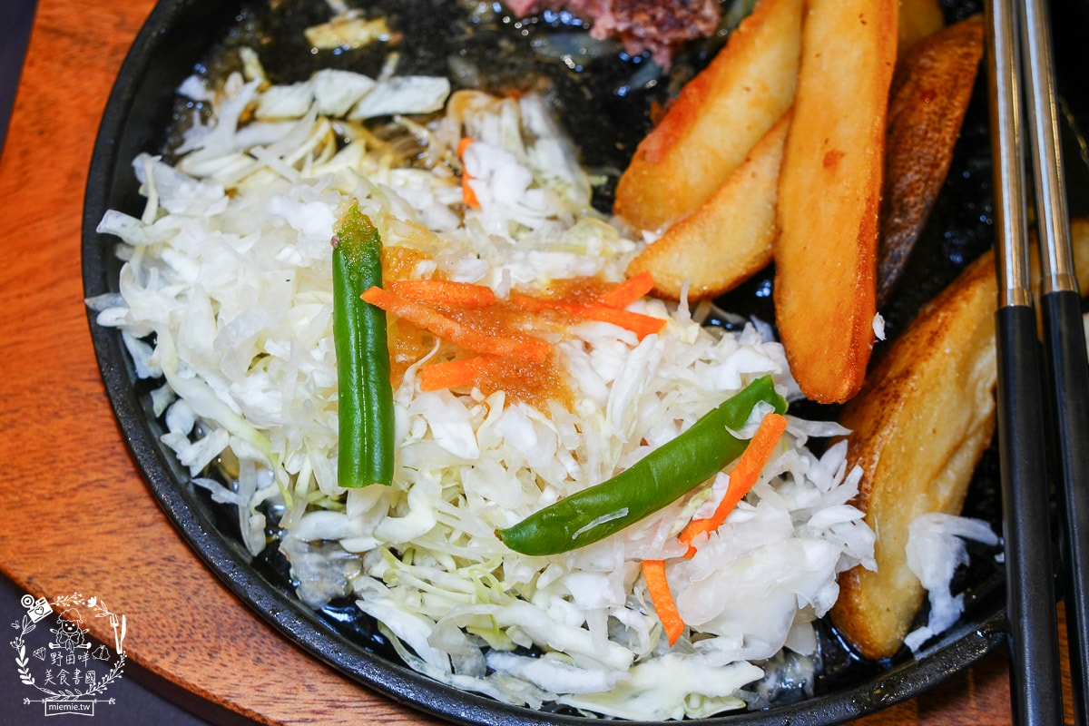 南部首間[肉的長谷川]日本超人氣漢堡排來高雄囉！前50名客人再贈beard papa’s 卡士達千層捲！