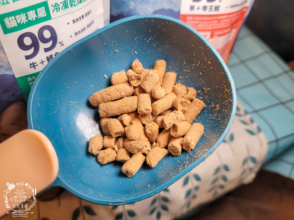 K9 Natural評價Feline Natural貓咪主食凍乾|讓貓咪愛不釋口的高肉量低碳水主食罐！