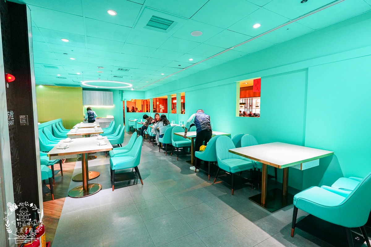 台南第一家狂一鍋酸菜魚時尚開幕囉！肉多多、明水然樂 兩大新創姊妹品牌2025樂多多集團最新力作！