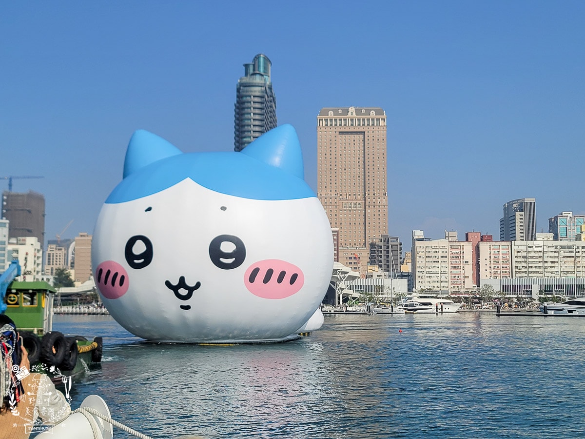 高雄吉伊卡哇三位小可愛出遊流行音樂中心1/25-2/16快來「高雄冬日遊樂園」找吉伊、小八、烏薩奇拍照吧！