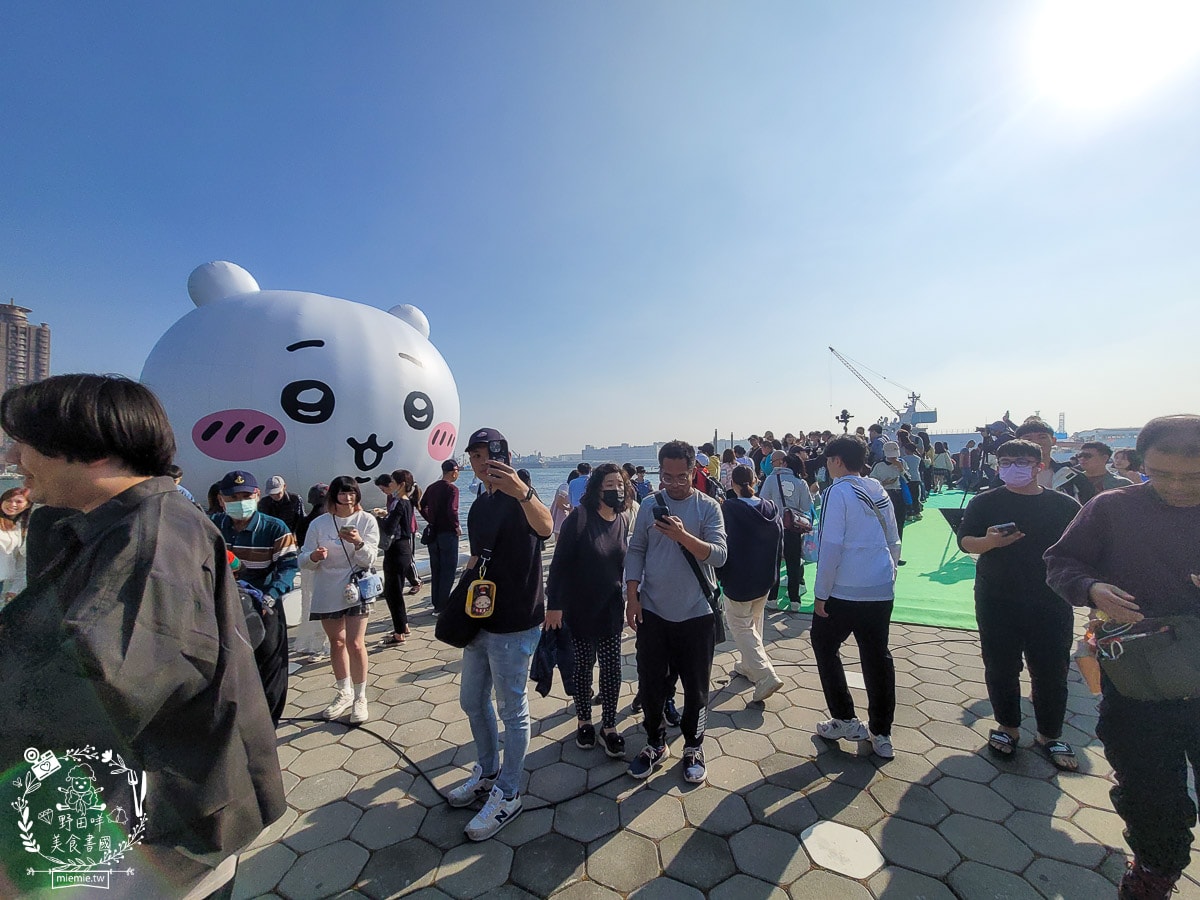 高雄吉伊卡哇三位小可愛出遊流行音樂中心1/25-2/16快來「高雄冬日遊樂園」找吉伊、小八、烏薩奇拍照吧！