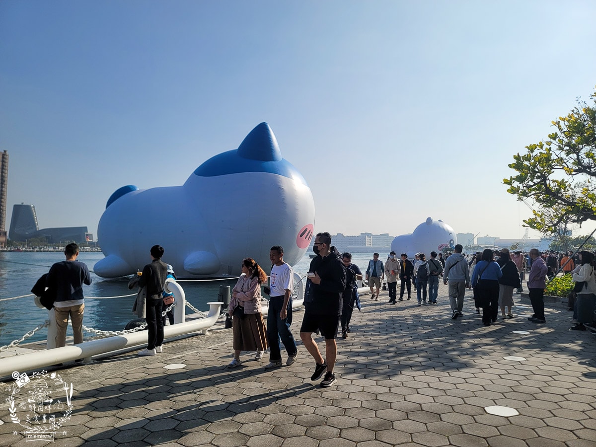 高雄吉伊卡哇三位小可愛出遊流行音樂中心1/25-2/16快來「高雄冬日遊樂園」找吉伊、小八、烏薩奇拍照吧！