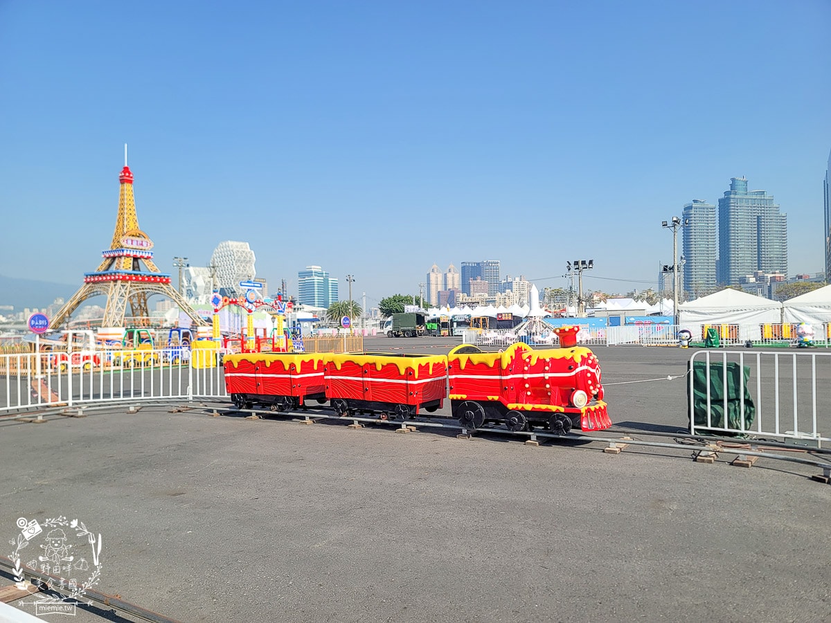 2025高雄冬日遊樂園免費入場！共25座遊樂設施並且貼心設置幼兒氣墊區！遊園券於當日活動開始前1小時，於活動現場發放。