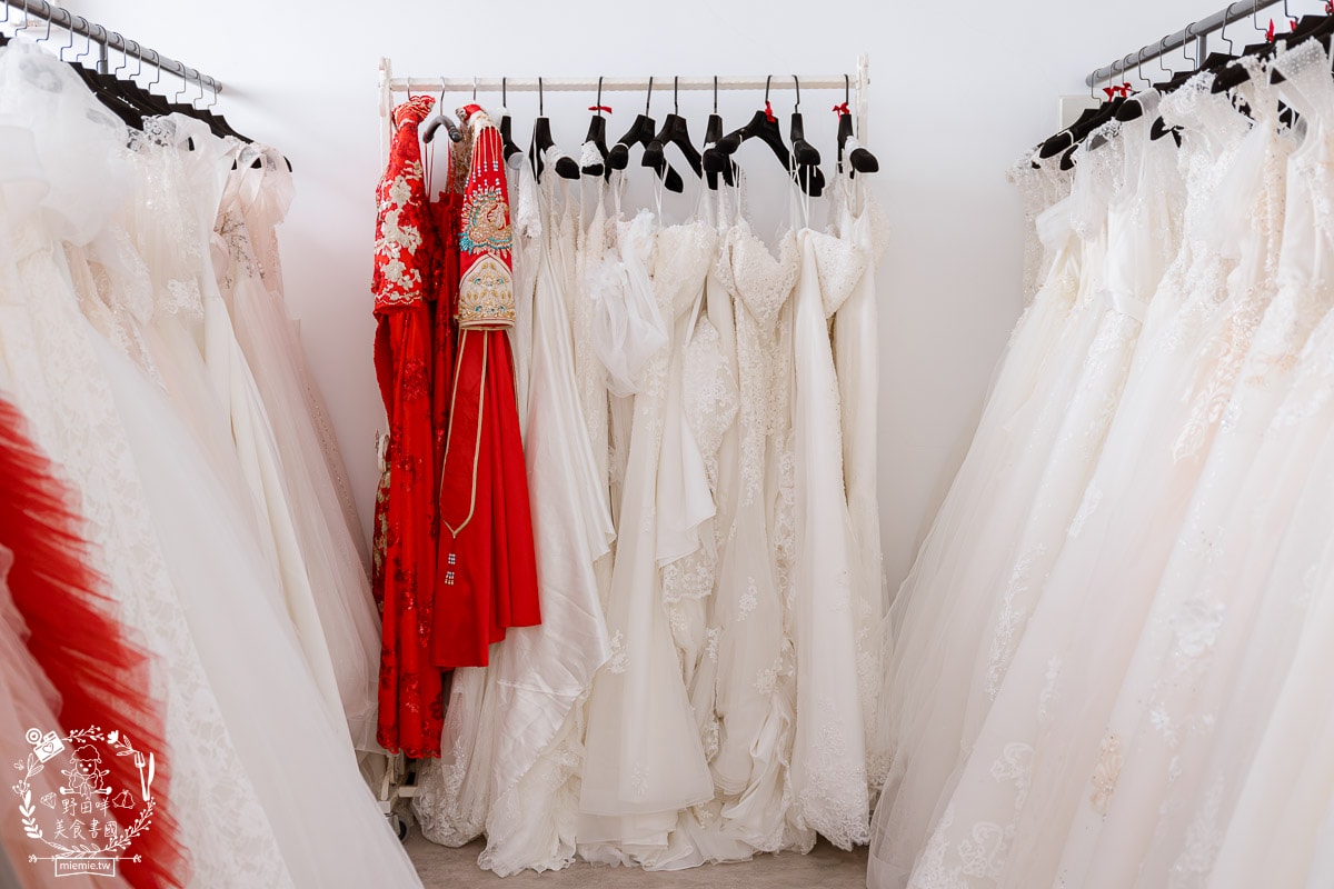 高雄艾絲特手工婚紗|超過150件的棉花糖禮服!客製化禮服與一條龍服務深得超多新人喜愛! - 第9張圖 高雄艾絲特手工婚紗|超過150件的棉花糖禮服!客製化禮服與一條龍服務深得超多新人喜愛!
