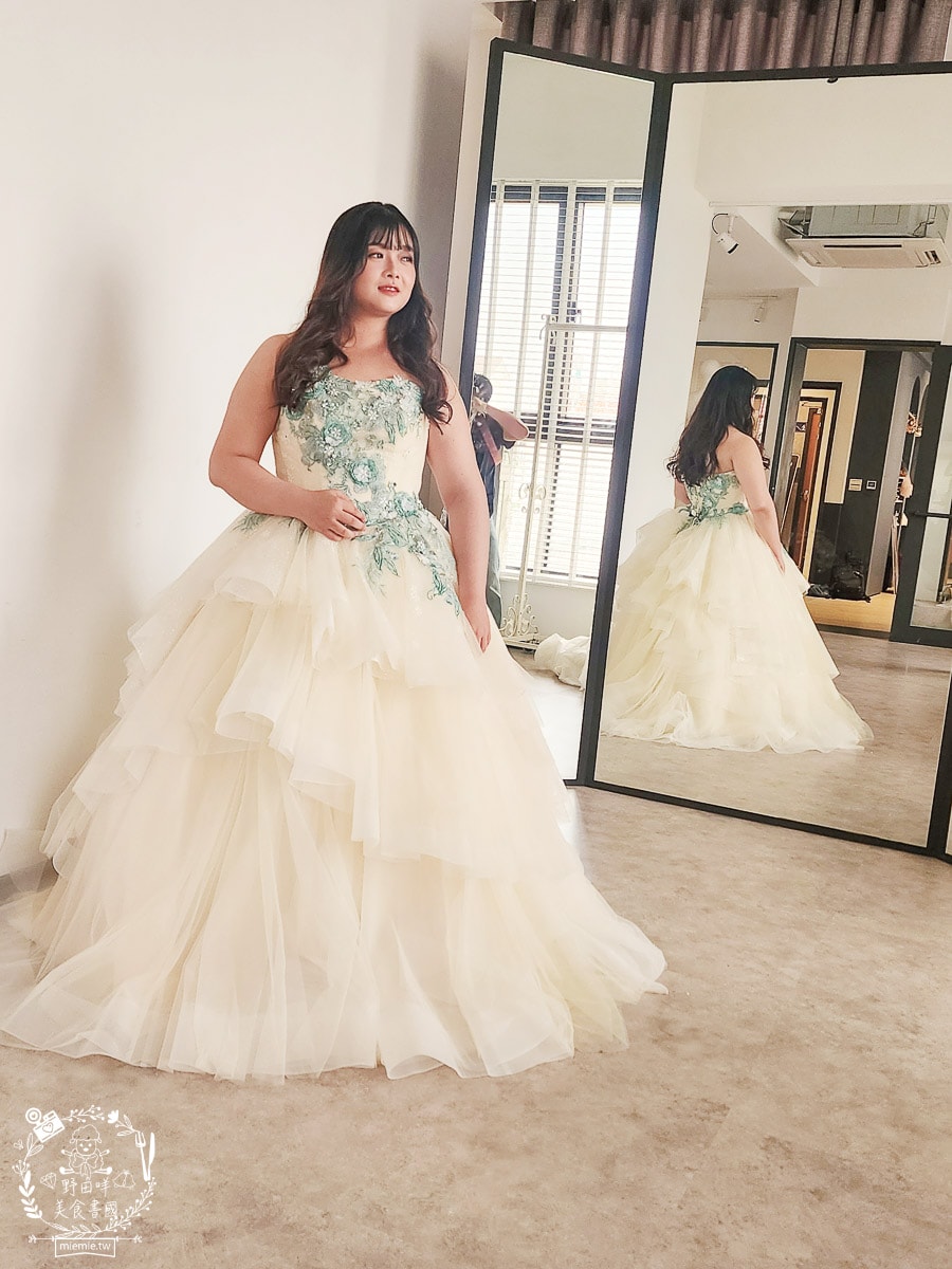 高雄艾絲特手工婚紗|超過150件的棉花糖禮服!客製化禮服與一條龍服務深得超多新人喜愛! - 第25張圖 高雄艾絲特手工婚紗|超過150件的棉花糖禮服!客製化禮服與一條龍服務深得超多新人喜愛!