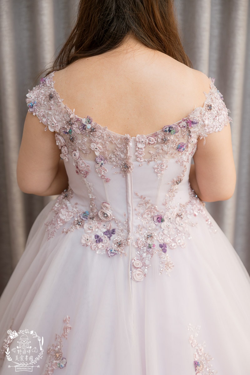 高雄艾絲特手工婚紗|超過150件的棉花糖禮服!客製化禮服與一條龍服務深得超多新人喜愛! - 第31張圖 高雄艾絲特手工婚紗|超過150件的棉花糖禮服!客製化禮服與一條龍服務深得超多新人喜愛!