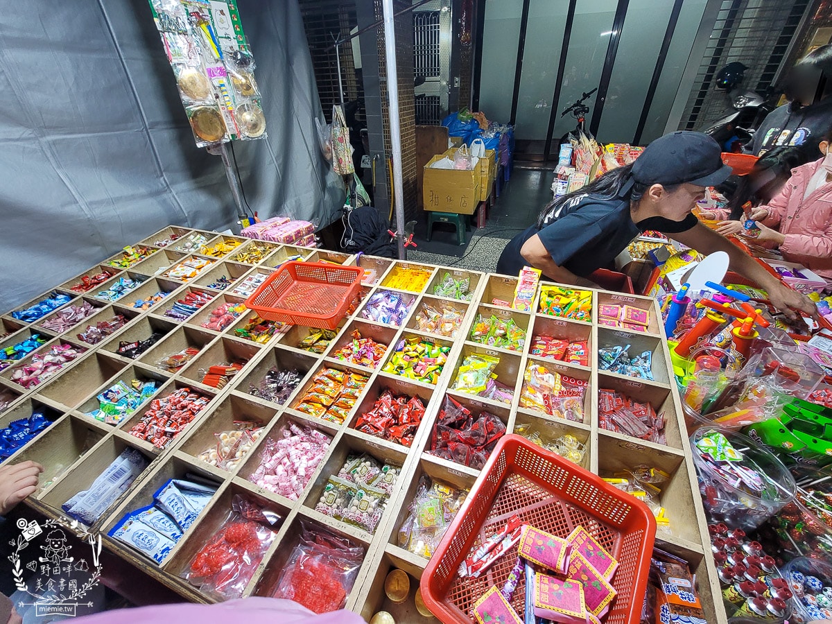 開漳聖王夜市|高雄限定週二鳳山夜市!鳳山超人氣週二夜市!超多攤位都大排隊?! - 第35張圖 開漳聖王夜市|高雄限定週二鳳山夜市!鳳山超人氣週二夜市!超多攤位都大排隊?!