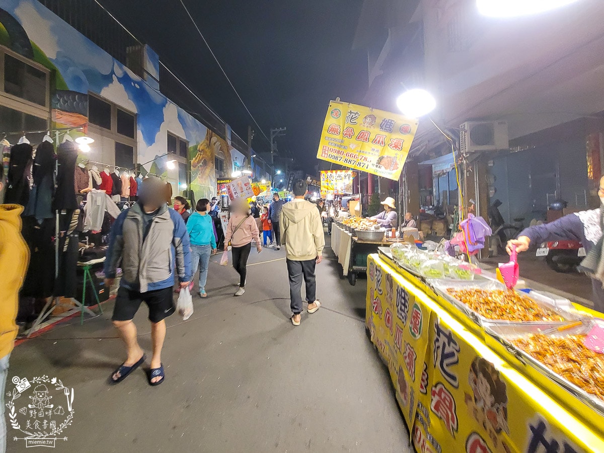 開漳聖王夜市|高雄限定週二鳳山夜市!鳳山超人氣週二夜市!超多攤位都大排隊?! - 第59張圖 開漳聖王夜市|高雄限定週二鳳山夜市!鳳山超人氣週二夜市!超多攤位都大排隊?!