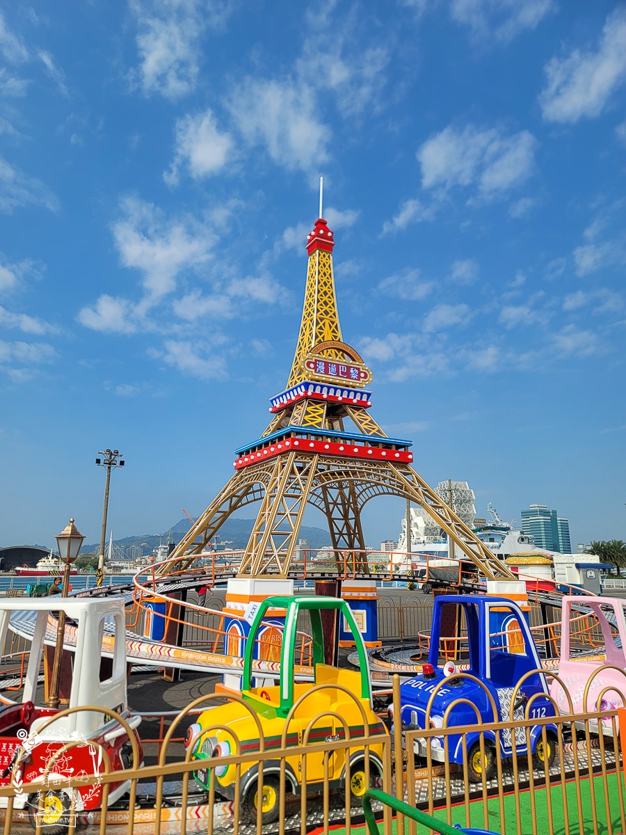 2025高雄冬日遊樂園免費入場！共25座遊樂設施並且貼心設置幼兒氣墊區！遊園券於當日活動開始前1小時，於活動現場發放。