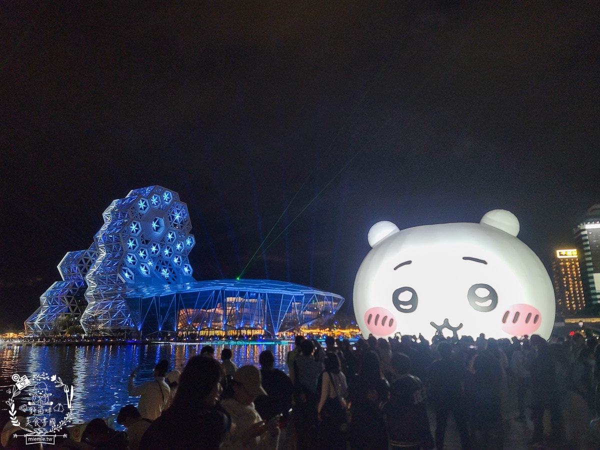 高雄吉伊卡哇三位小可愛出遊流行音樂中心1/25-2/16快來「高雄冬日遊樂園」找吉伊、小八、烏薩奇拍照吧！