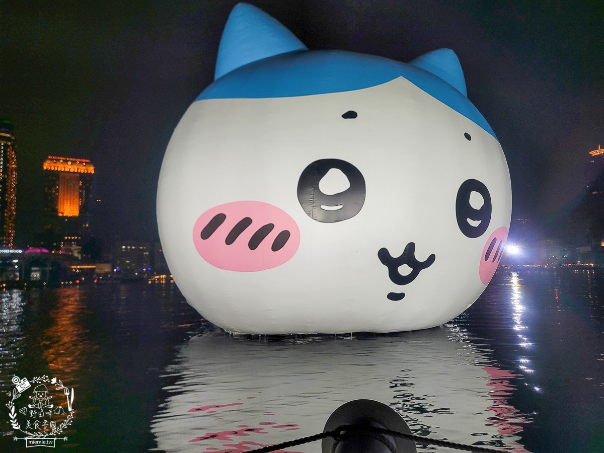 高雄吉伊卡哇三位小可愛出遊流行音樂中心1/25-2/16快來「高雄冬日遊樂園」找吉伊、小八、烏薩奇拍照吧！